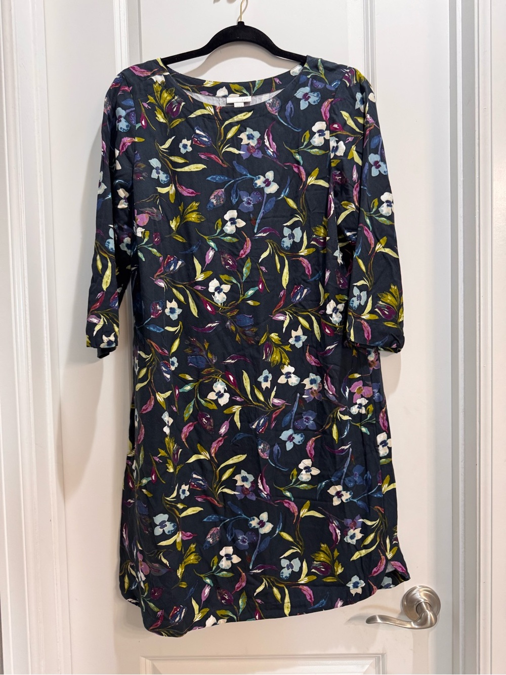 J. Jill Navy Blue Floral Dress Medium 3/4 Sleeves Round Neck SlidePockets